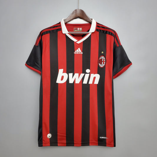 Milan Retro 09/10